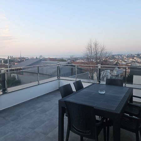 Modern Apartment In Very Quiet Location In Darica, Istanbul Bagian luar foto